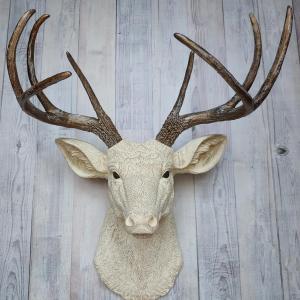 Deer head wall mount deals