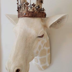 Faux taxidermy giraffe head, Giraffe head wall mount, Giraffe head wall decor