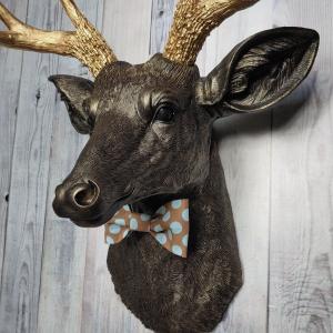 Faux Taxidermy Deer Head Wall Mount, Stag Head Wall Art with Bow Tie