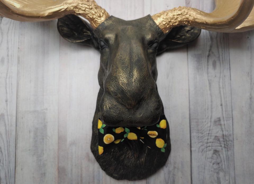 Faux Taxidermy Moose Head Wall Mount, Moose Head Wall Decor, Faux Animal Heads