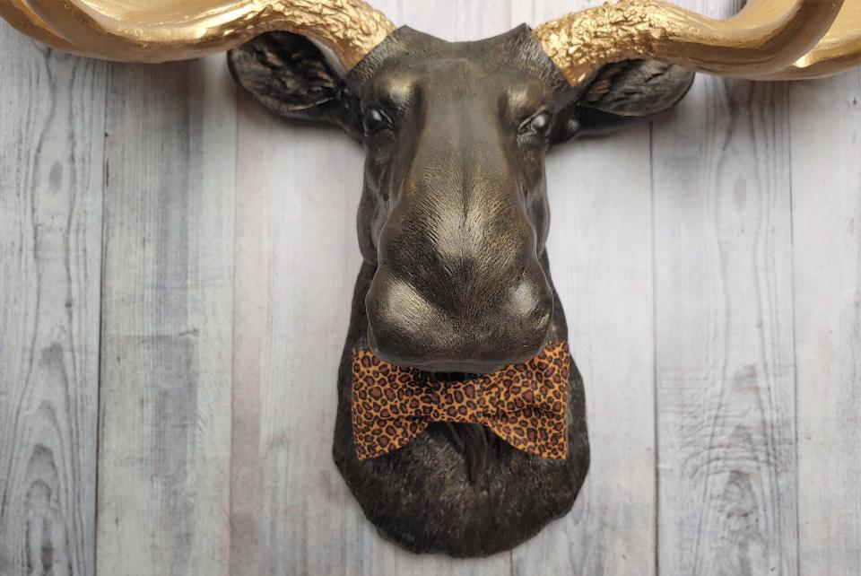 Faux Taxidermy Moose Head Wall Mount, Moose Head with Bow Tie, Fake Moose Head