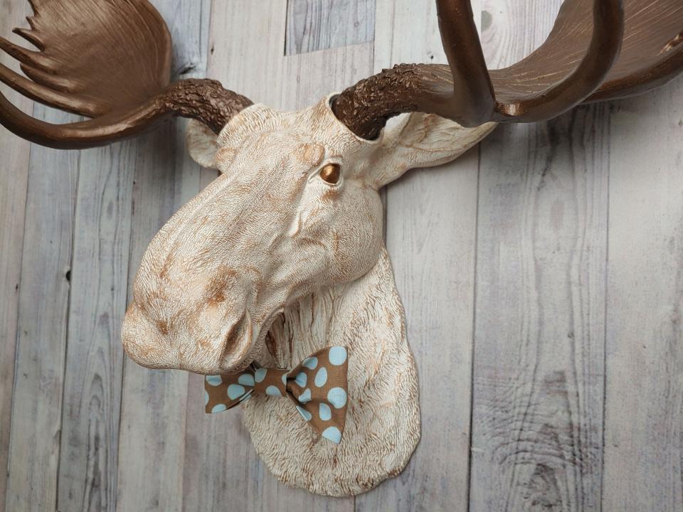 Faux Taxidermy Moose Head Wall Art